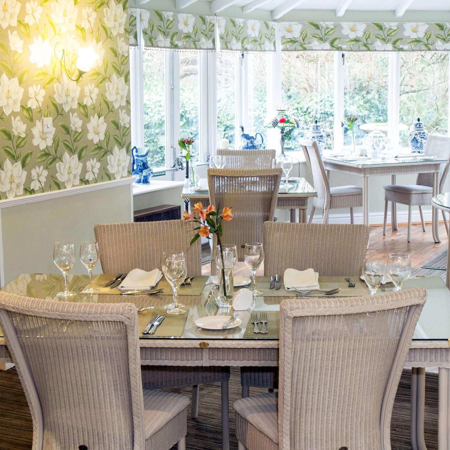 Wilton Court Restaurant With Rooms Ross-on-Wye Extérieur photo